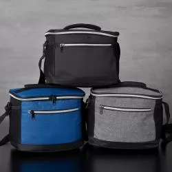 Bolsa Térmica com Bolso Frontal e Bolsos Laterais Personalizada 